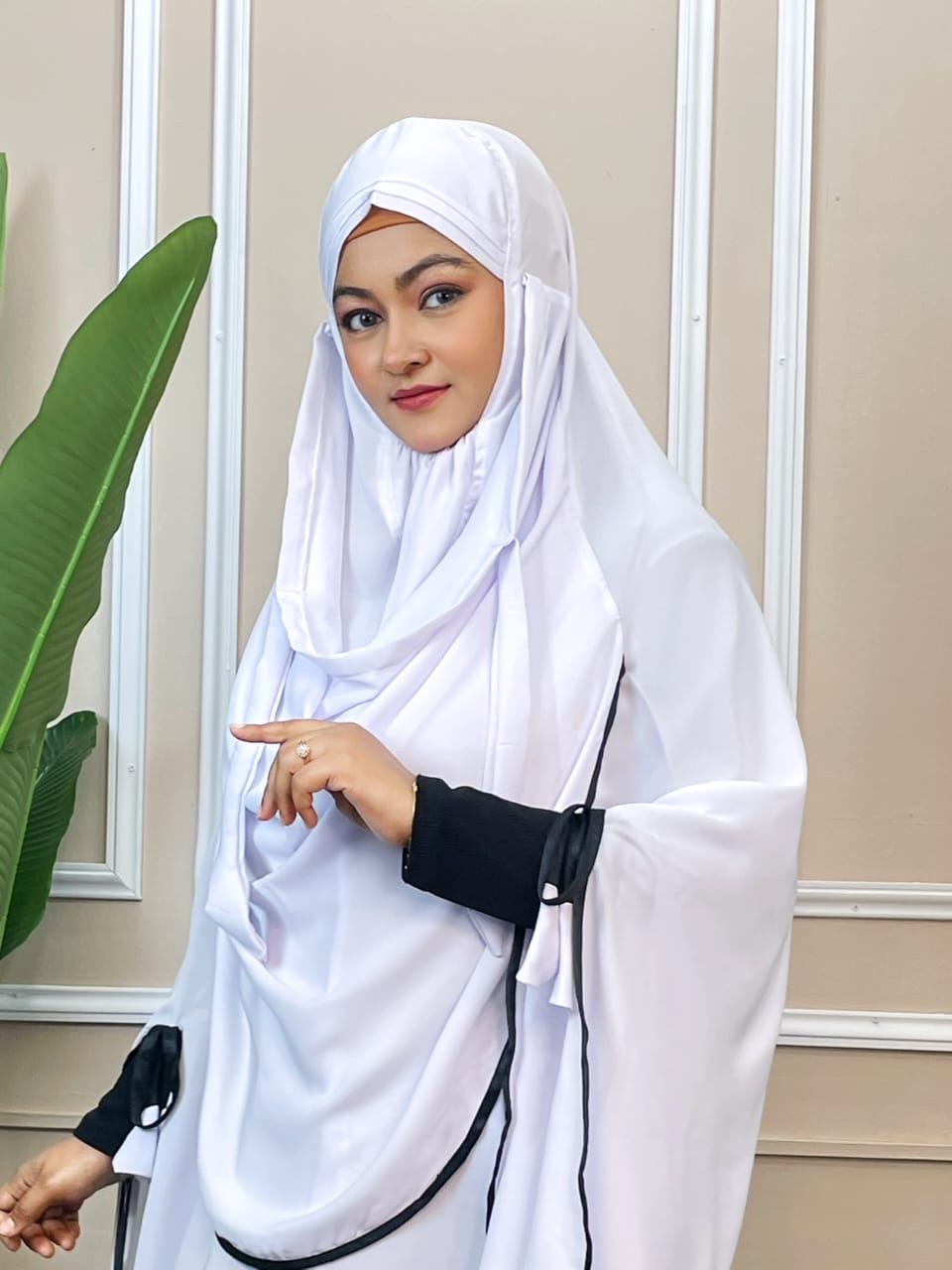 Luxury Imported Soft Cherry – Century Hijab